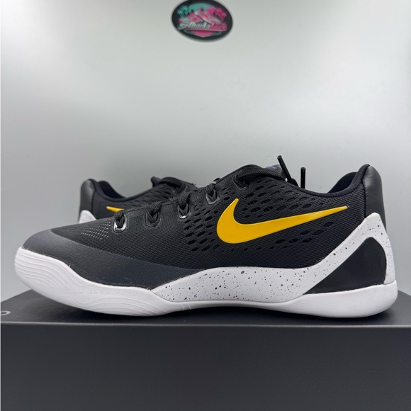 Nike Kobe 9 Low EM GS Black University Gold BRAND NEW Size 7Y